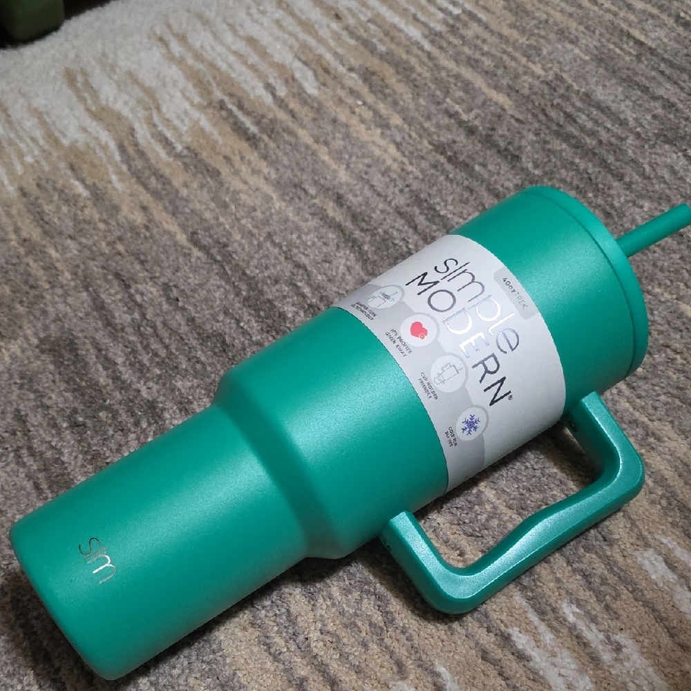 New! Simple Modern Green Tumbler with Handle 40oz